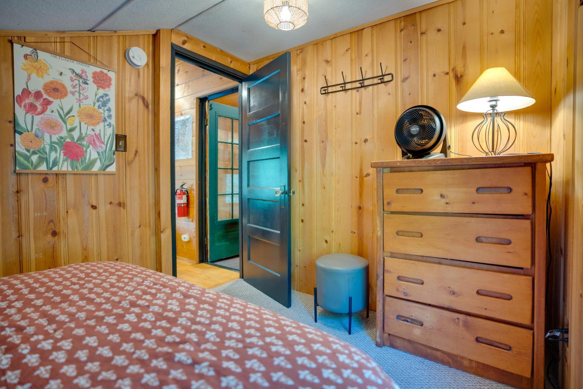 Leavenworth Cabin With Private Hot Tub! ภายนอก รูปภาพ