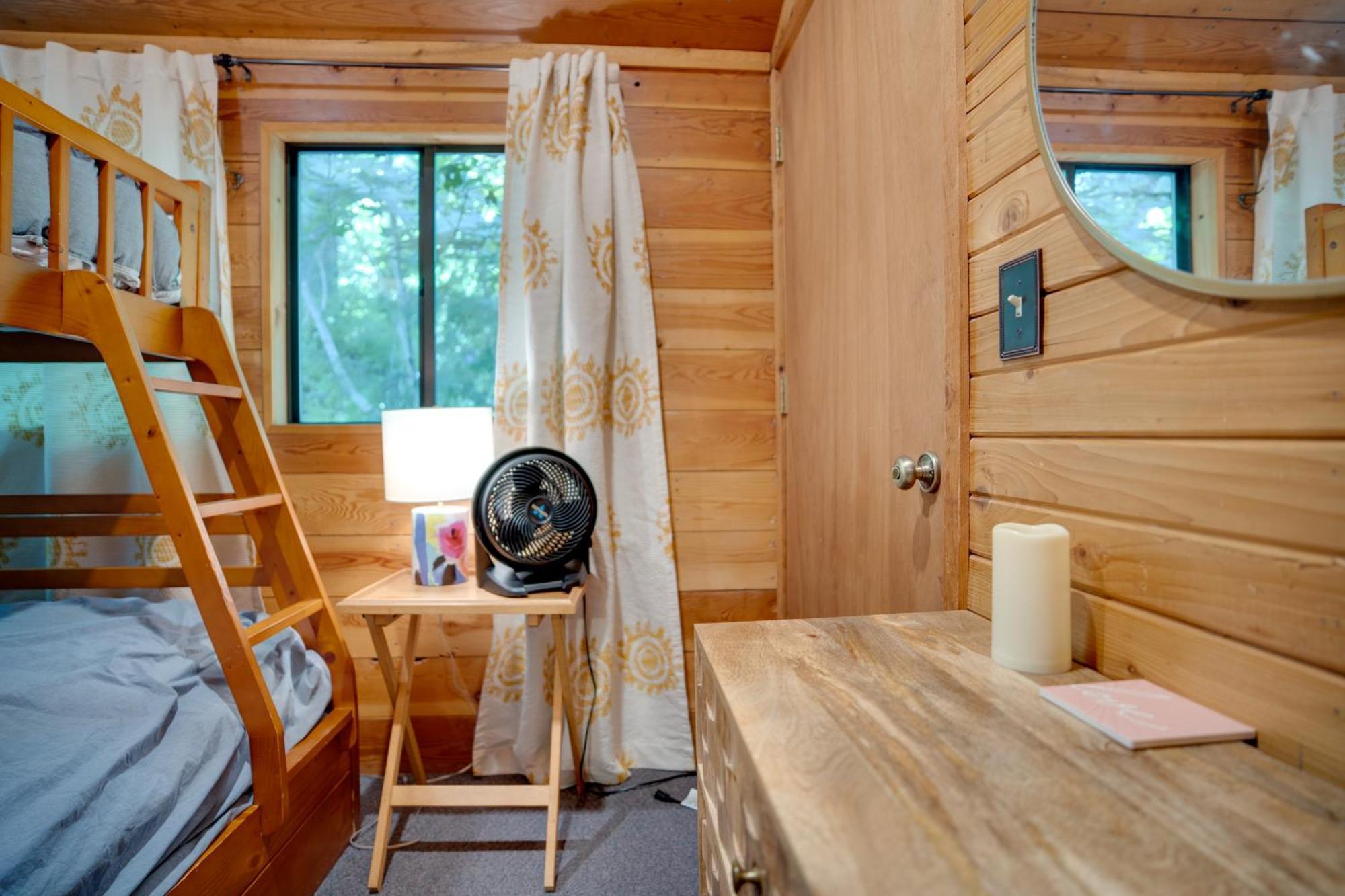 Leavenworth Cabin With Private Hot Tub! ภายนอก รูปภาพ